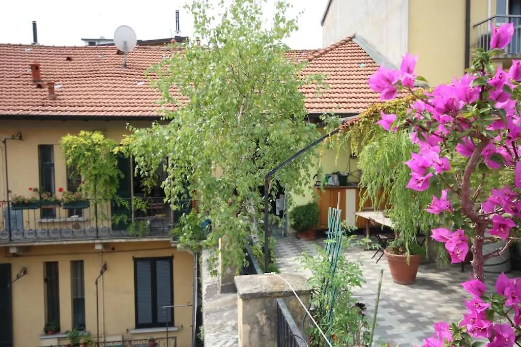 Appartamento Design&Terrazzo A 5 Min Dal Centro - Laura'S House Milano